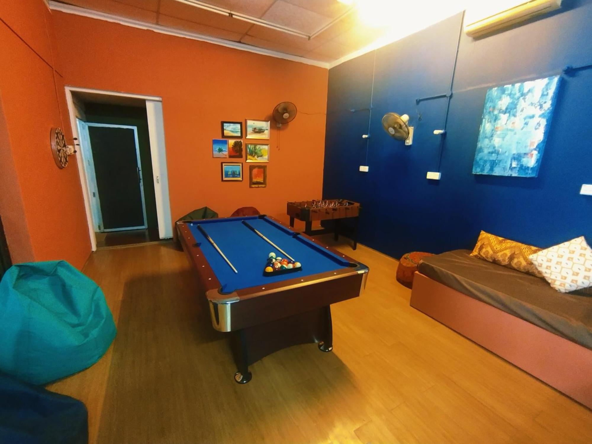 Auberge de jeunesse Dorm Master à Padang Mat Sirat Extérieur photo